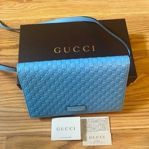 Authentic Gucci Microguccissima Wallet with Strap